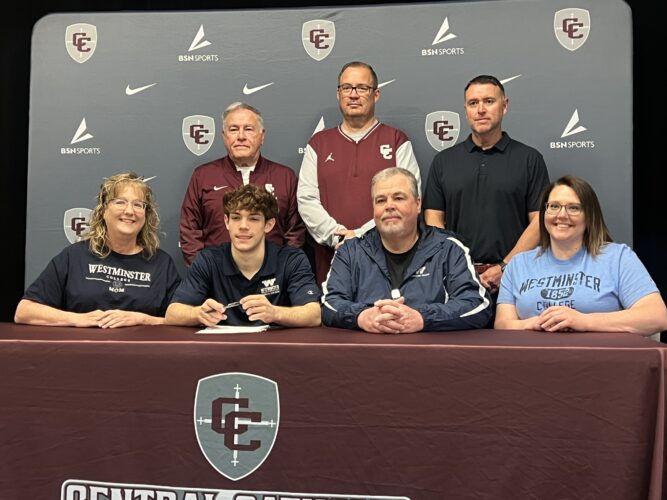 Maroon Knights' Hall Joining Westminster College Football